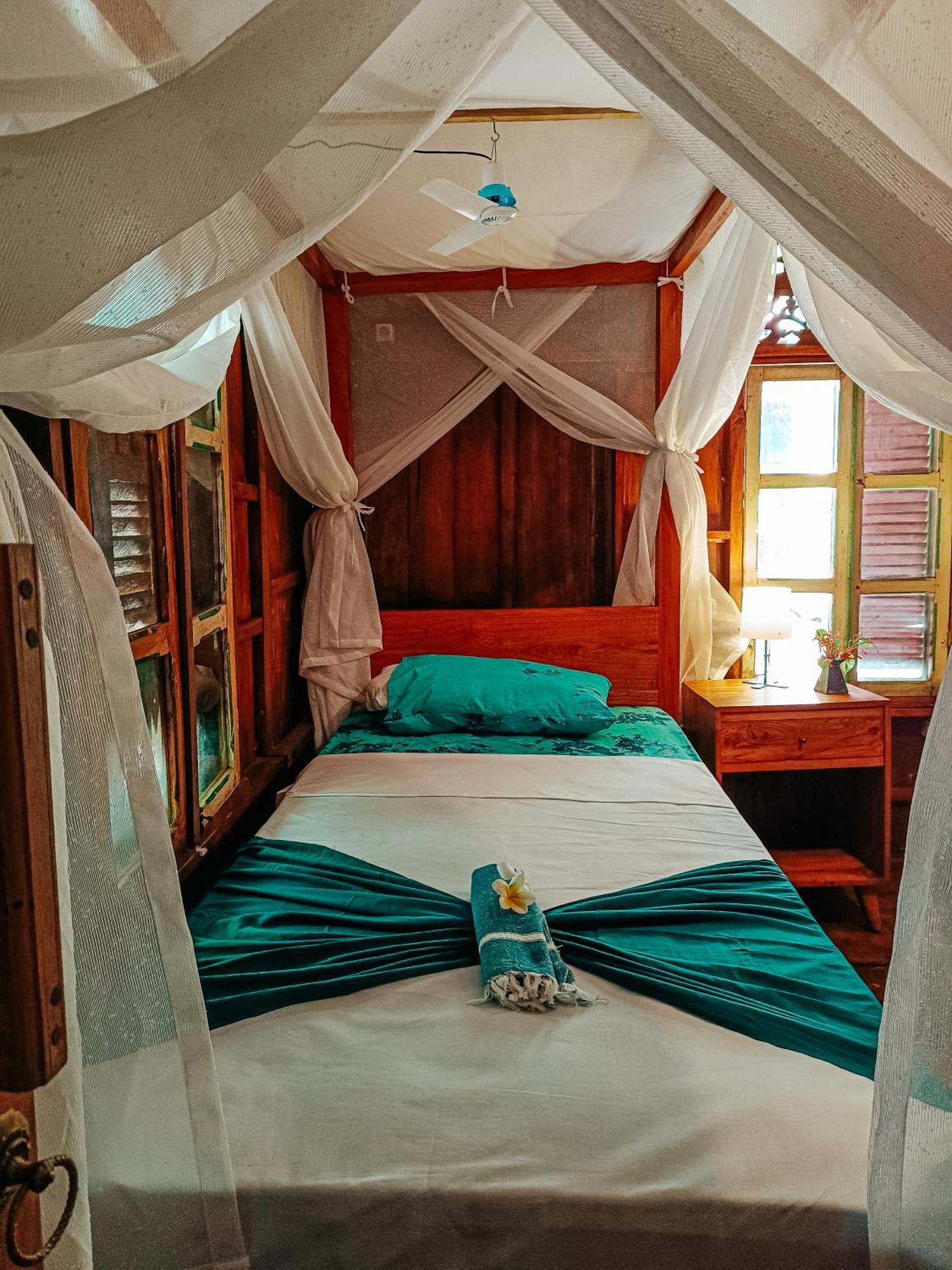 Alaya Ecolodge Pemuteran Exterior foto