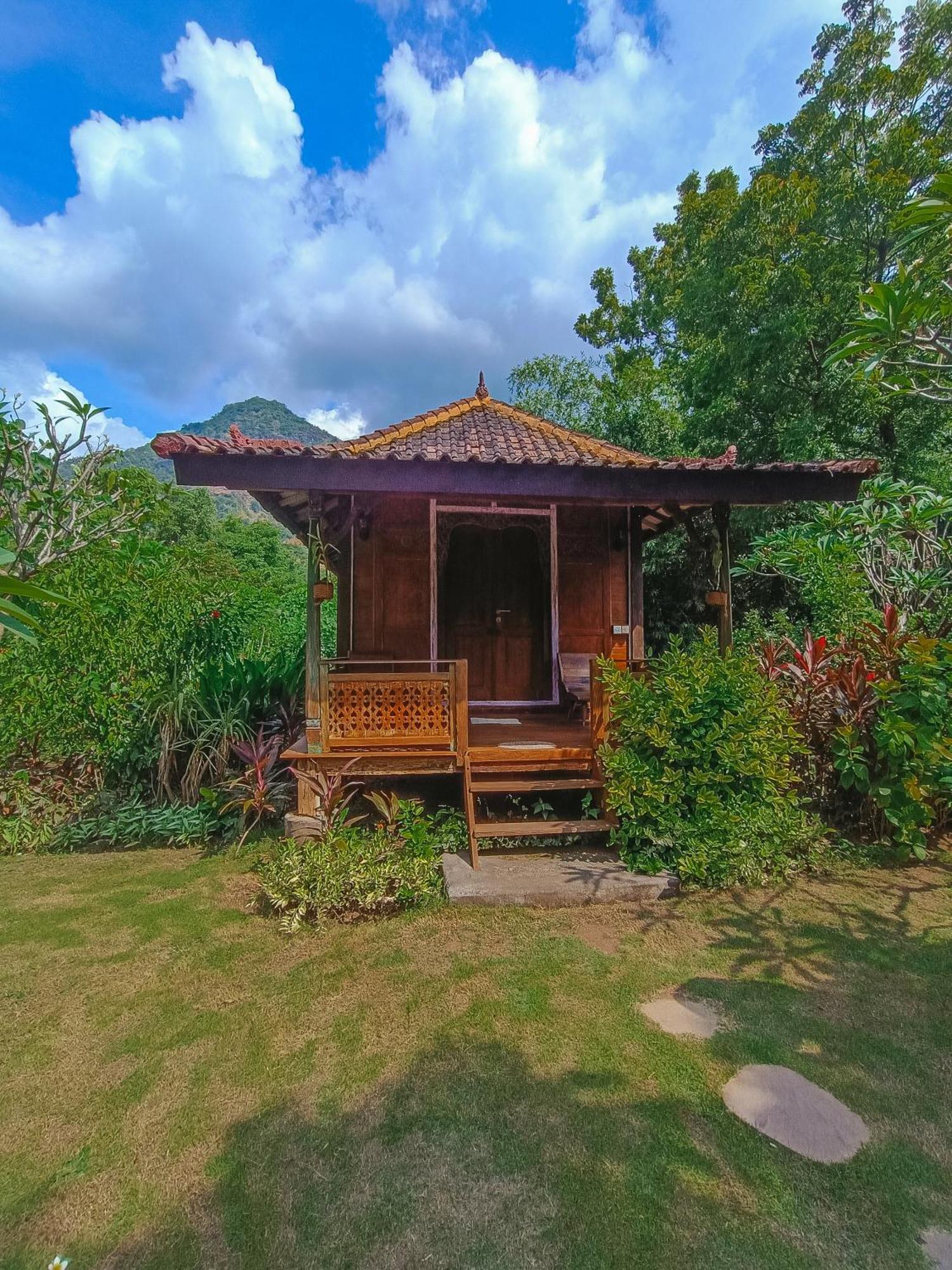 Alaya Ecolodge Pemuteran Exterior foto
