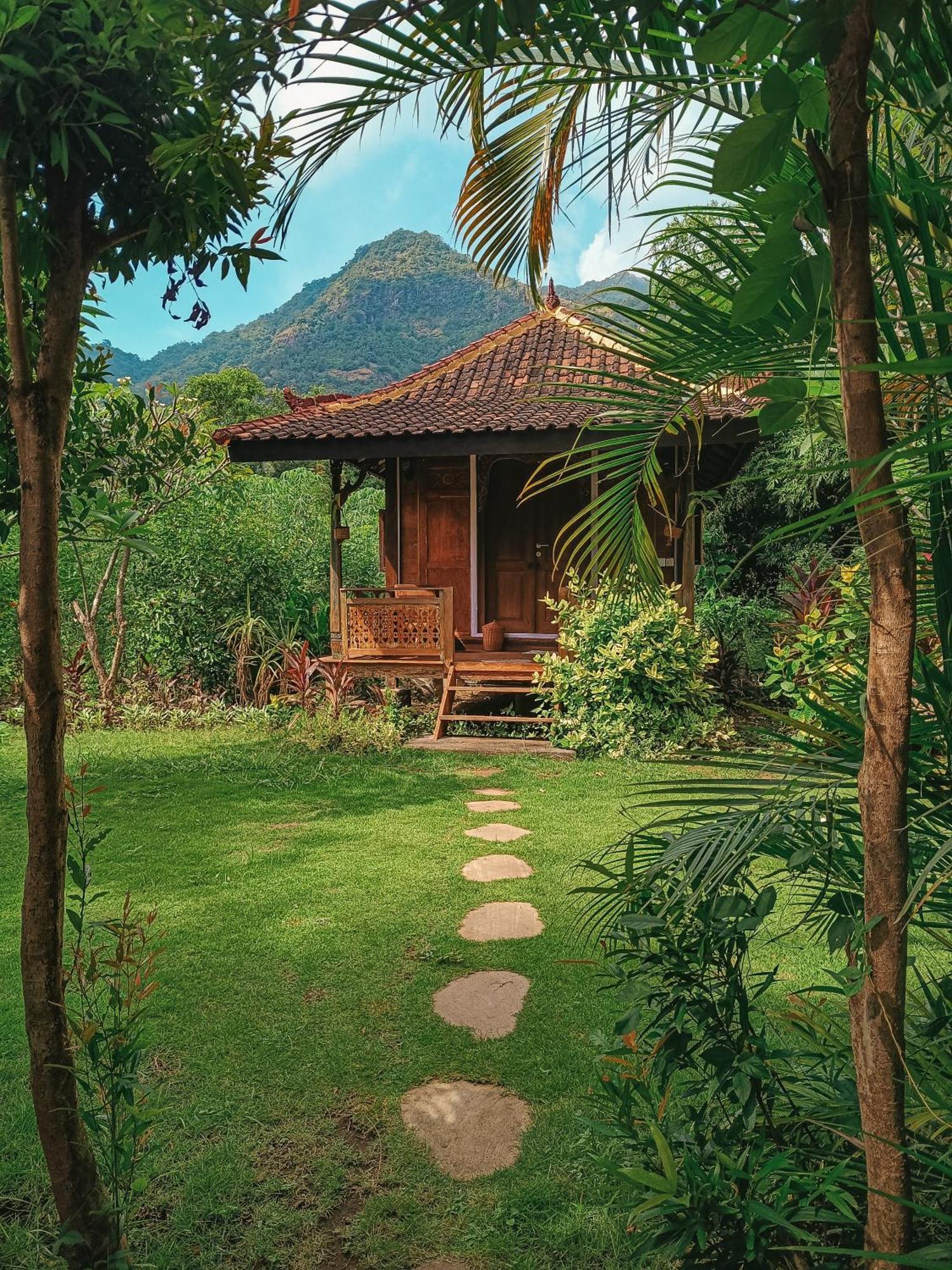 Alaya Ecolodge Pemuteran Exterior foto